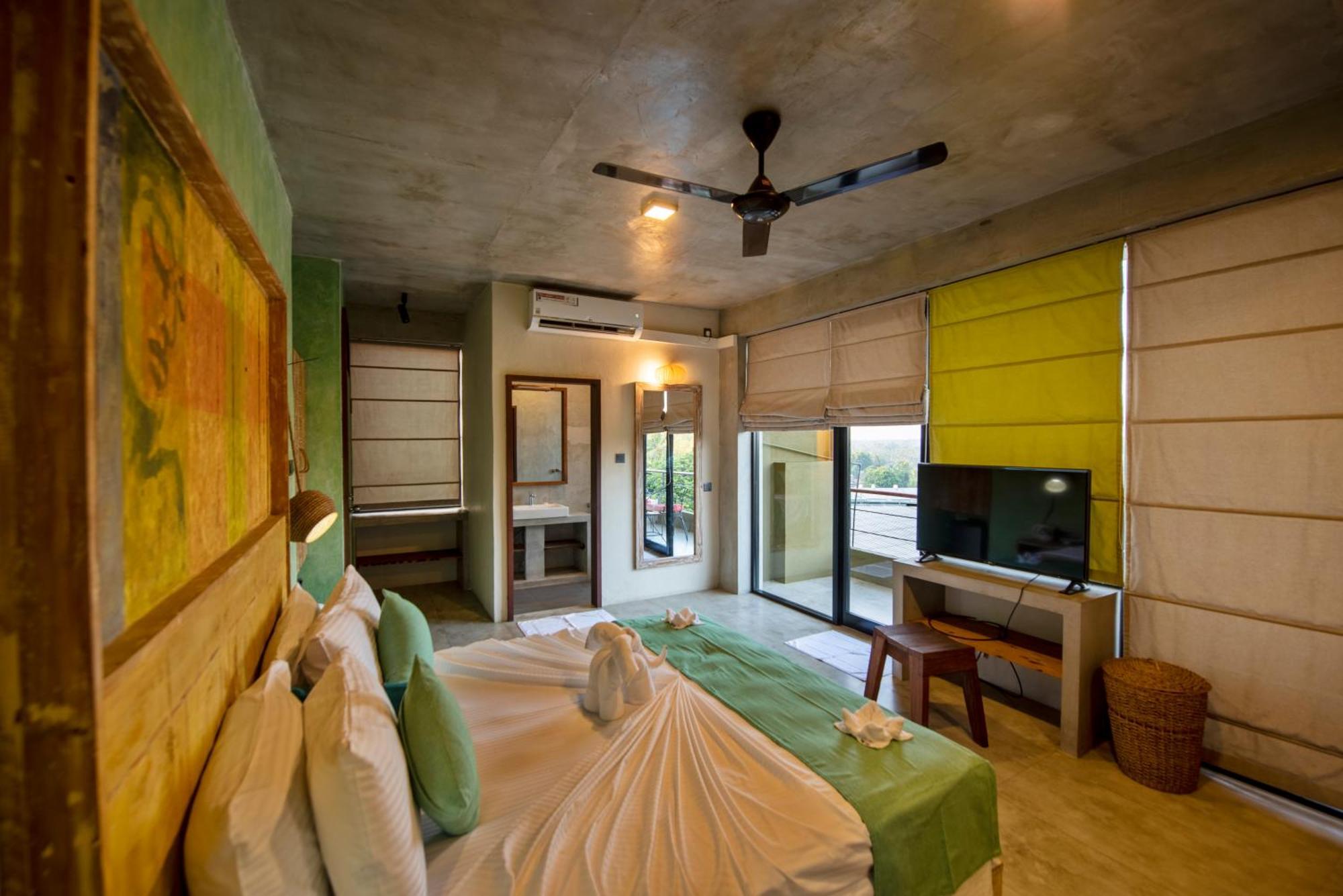 White Moon Resort Gampaha Dış mekan fotoğraf