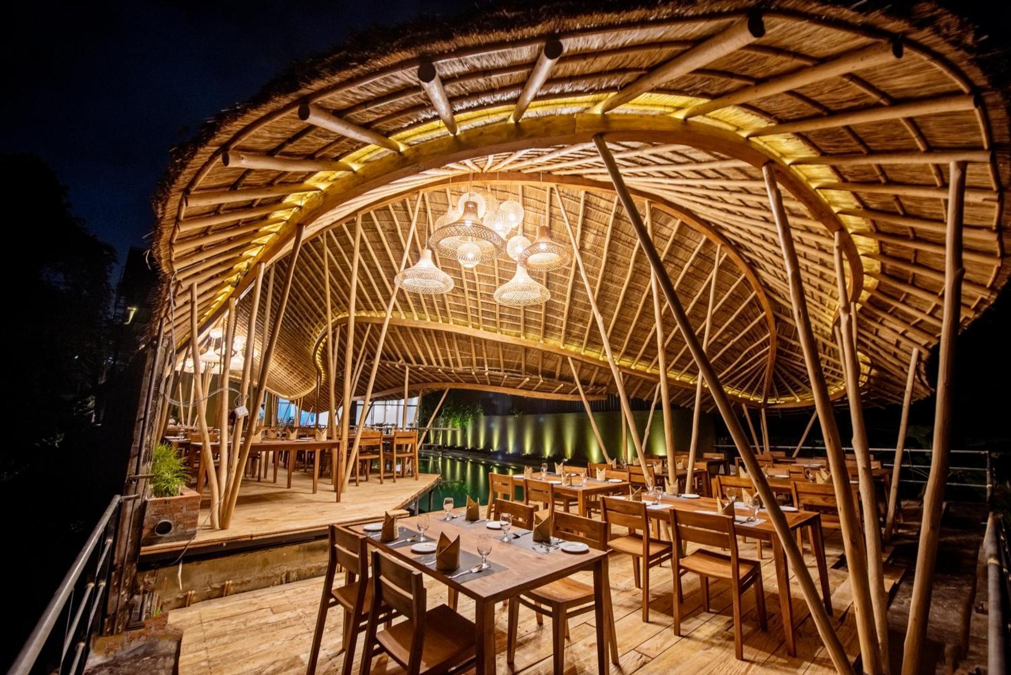 White Moon Resort Gampaha Dış mekan fotoğraf