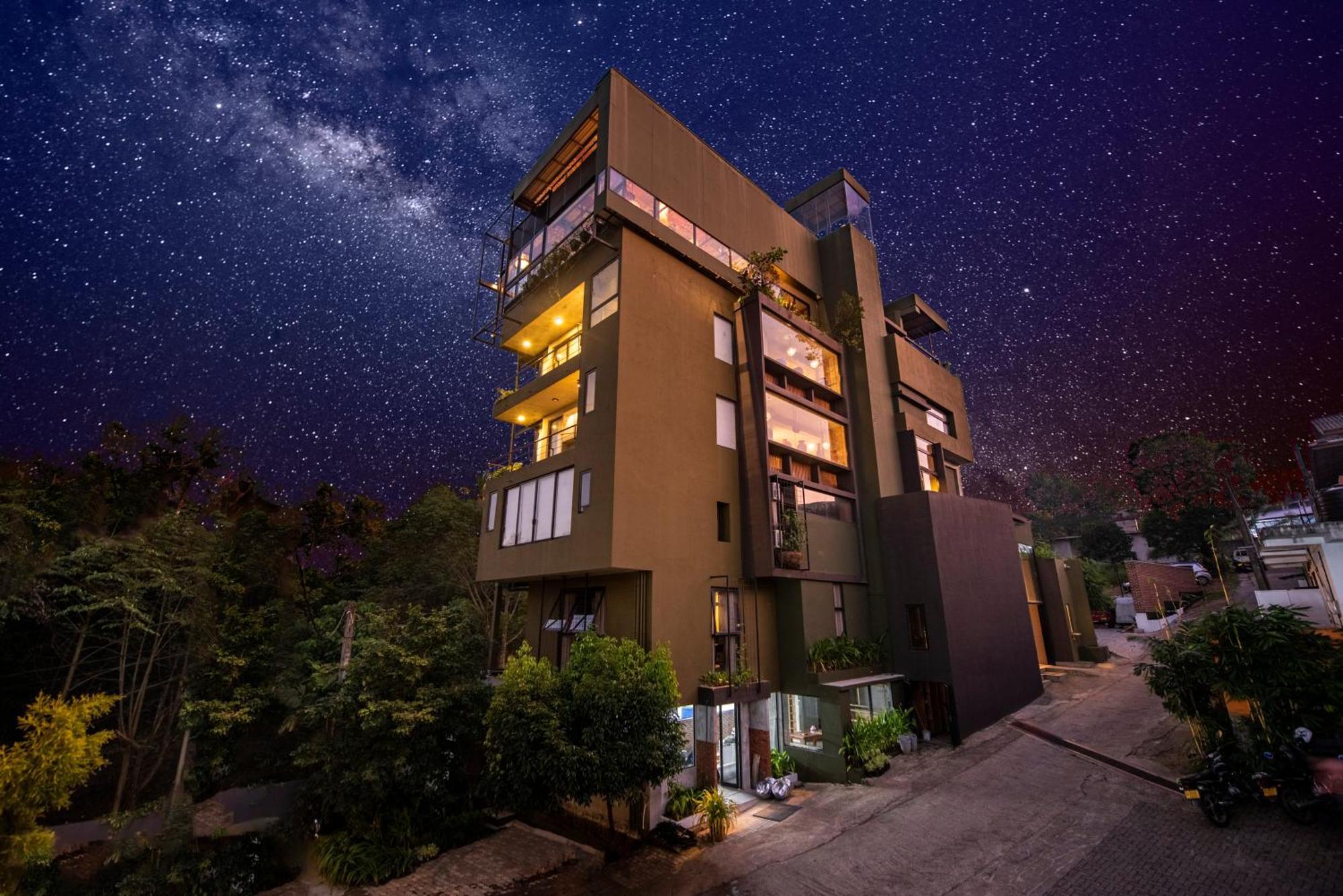 White Moon Resort Gampaha Dış mekan fotoğraf